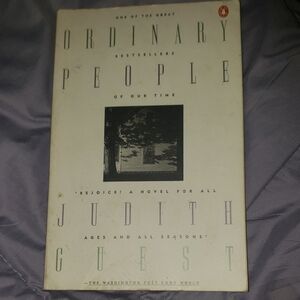 Original Penguin Reptile Decor - Natural Tan